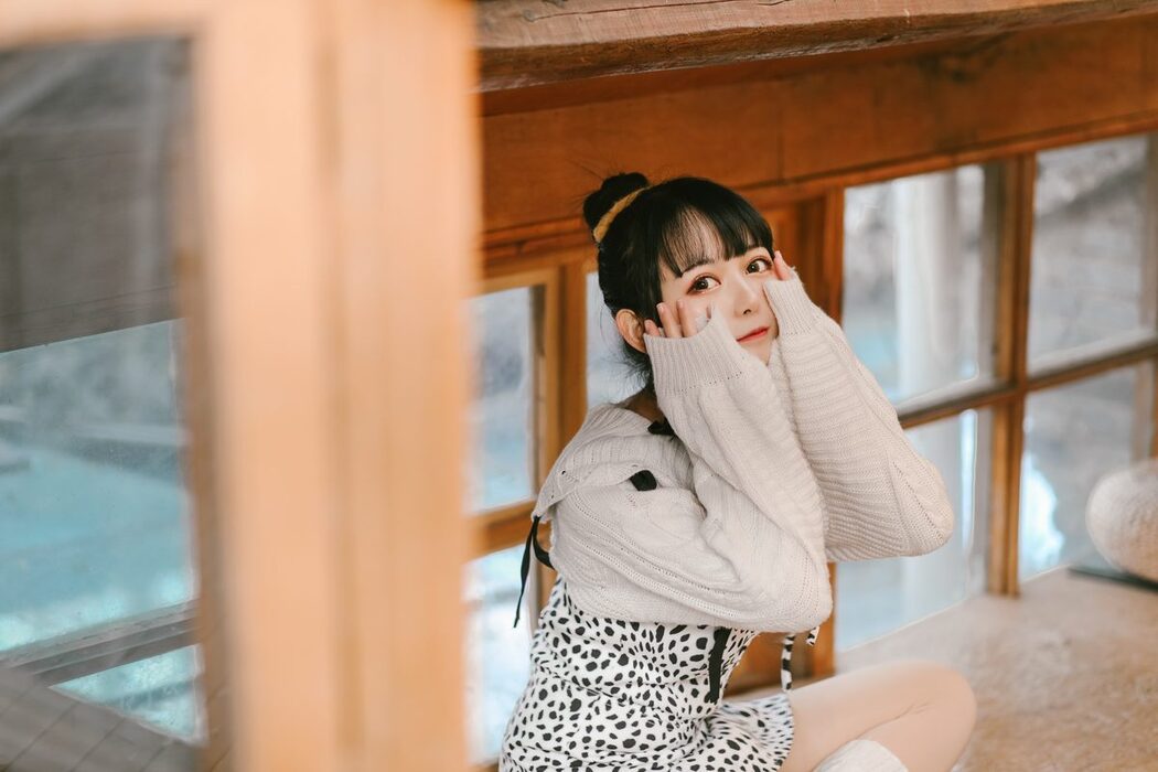 YiTuYu艺图语 Vol.5984 Hei Mao Moa OvO