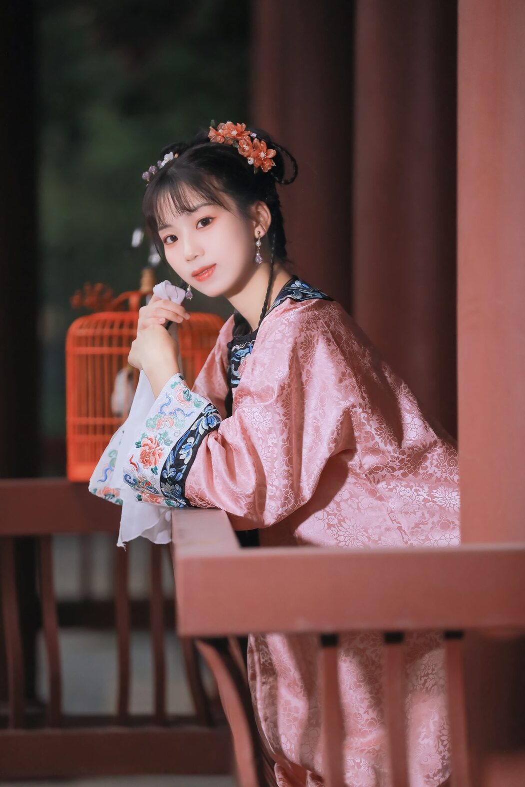 YiTuYu艺图语 Vol.6094 Zhou Zhou AY
