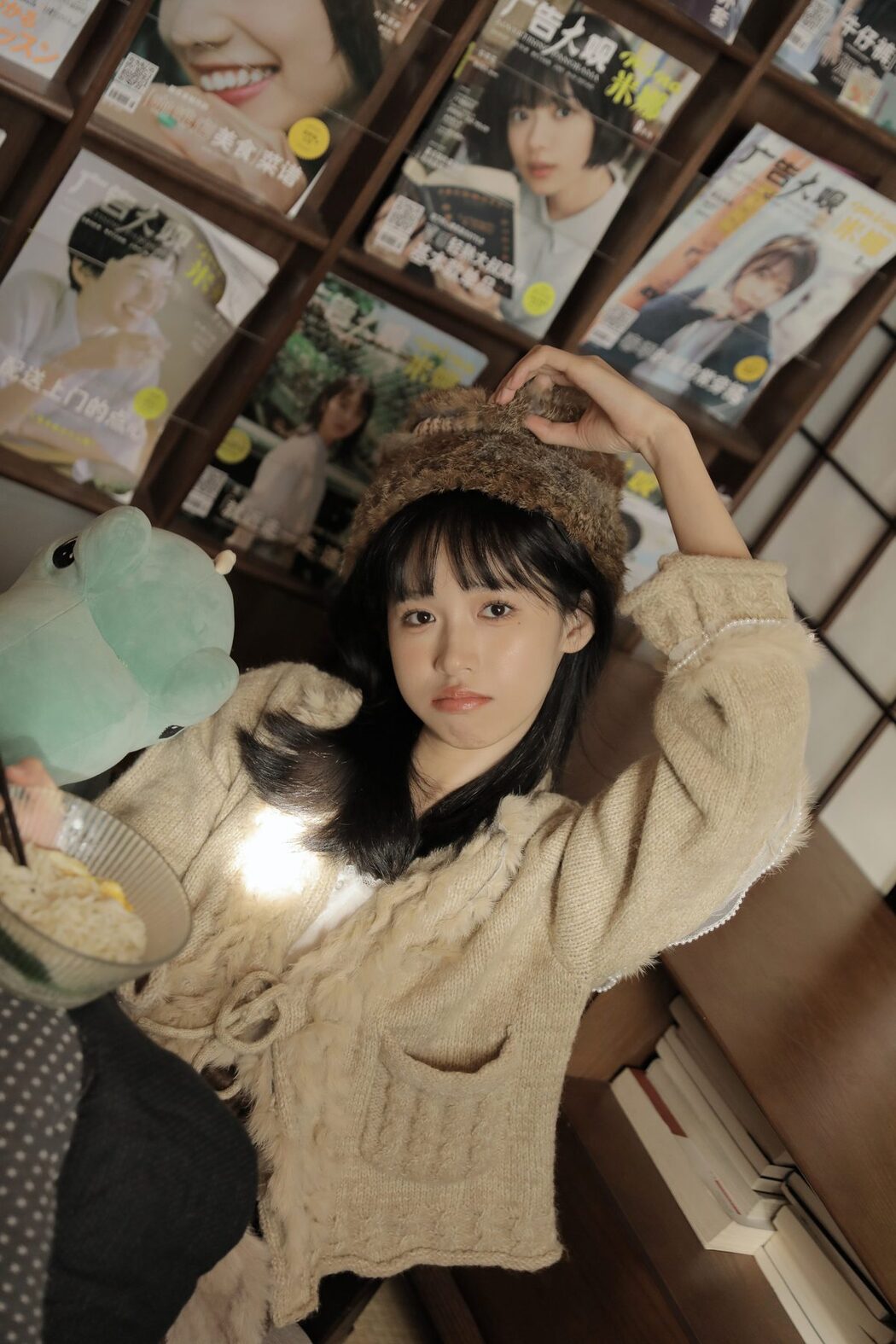 YiTuYu艺图语 Vol.6060 Kuai Le Su Su