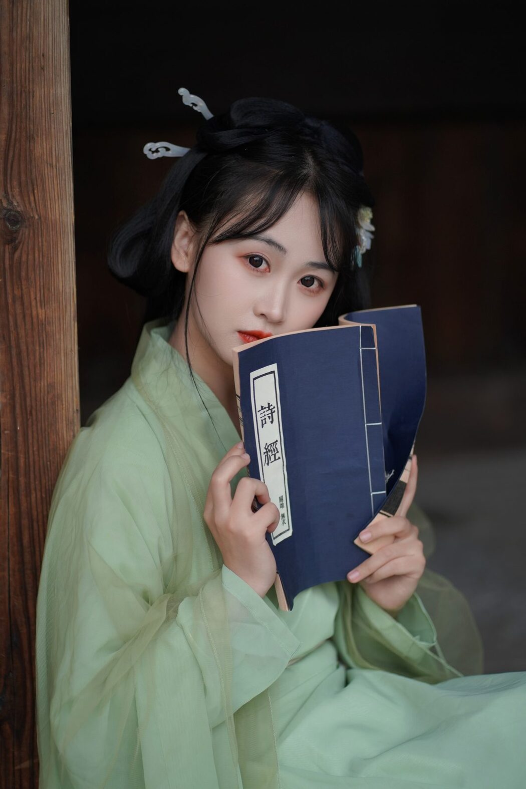 YiTuYu艺图语 Vol.6061 Jiao Yi Zhi Sui Sui