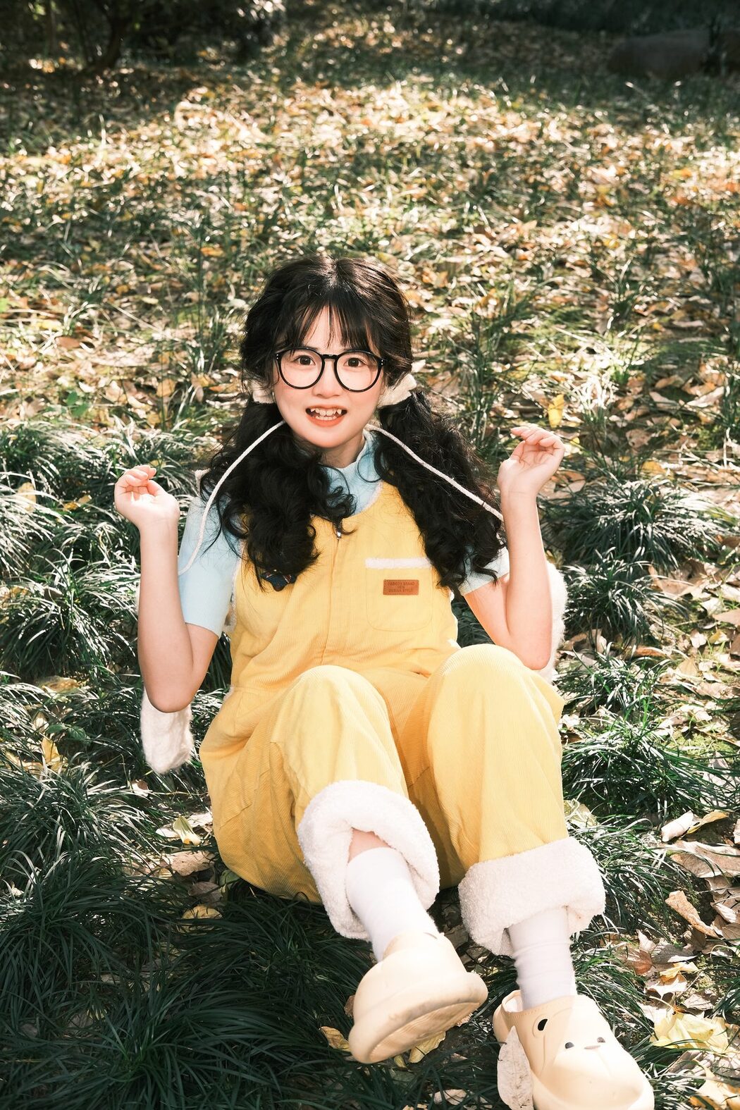 YiTuYu艺图语 Vol.6095 Xiao Yi Mei Mei Cute