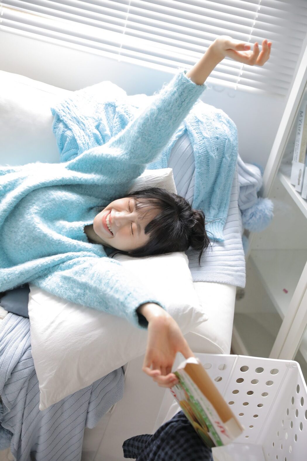 YiTuYu艺图语 Vol.6083 Kuai Le Su Su