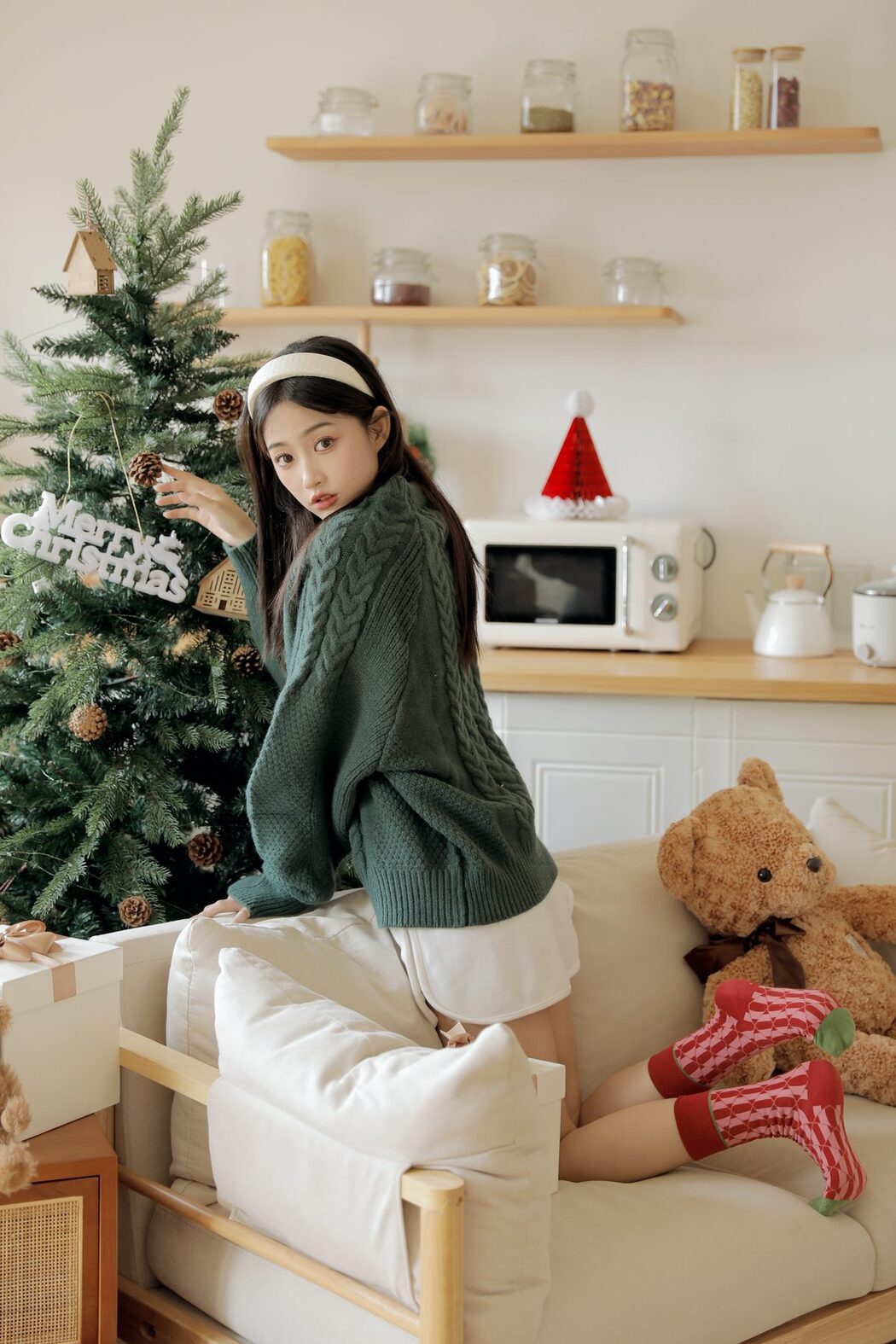 YiTuYu艺图语 Vol.6050 Bai Bian Xiao Yi