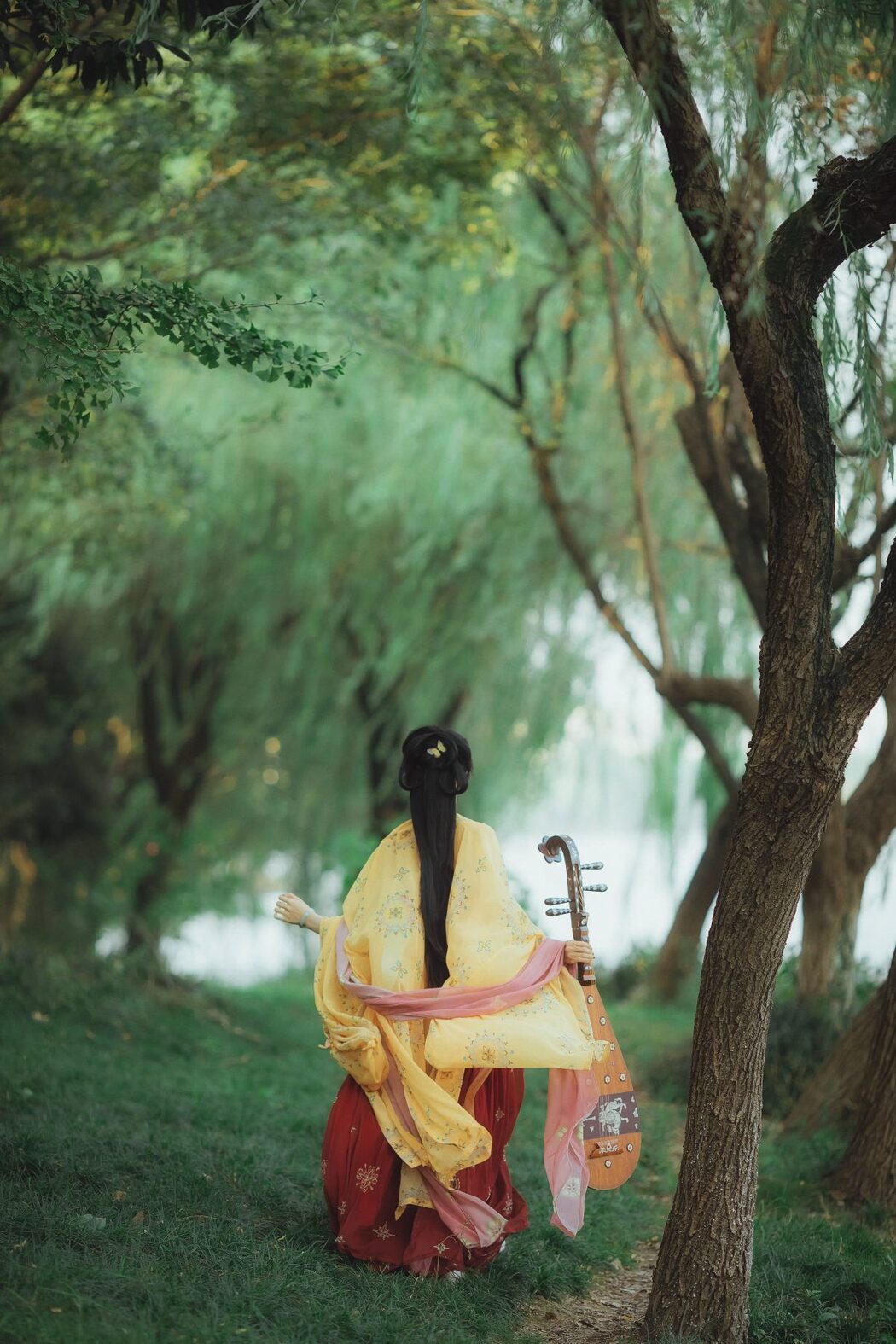 YiTuYu艺图语 Vol.621 Hong Li