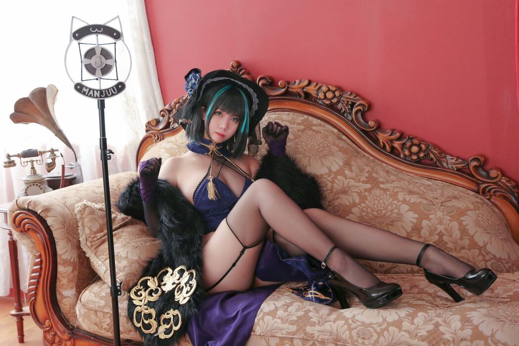 Coser@魅瞳Meroko – 魅瞳柴郡旗袍 (34P)