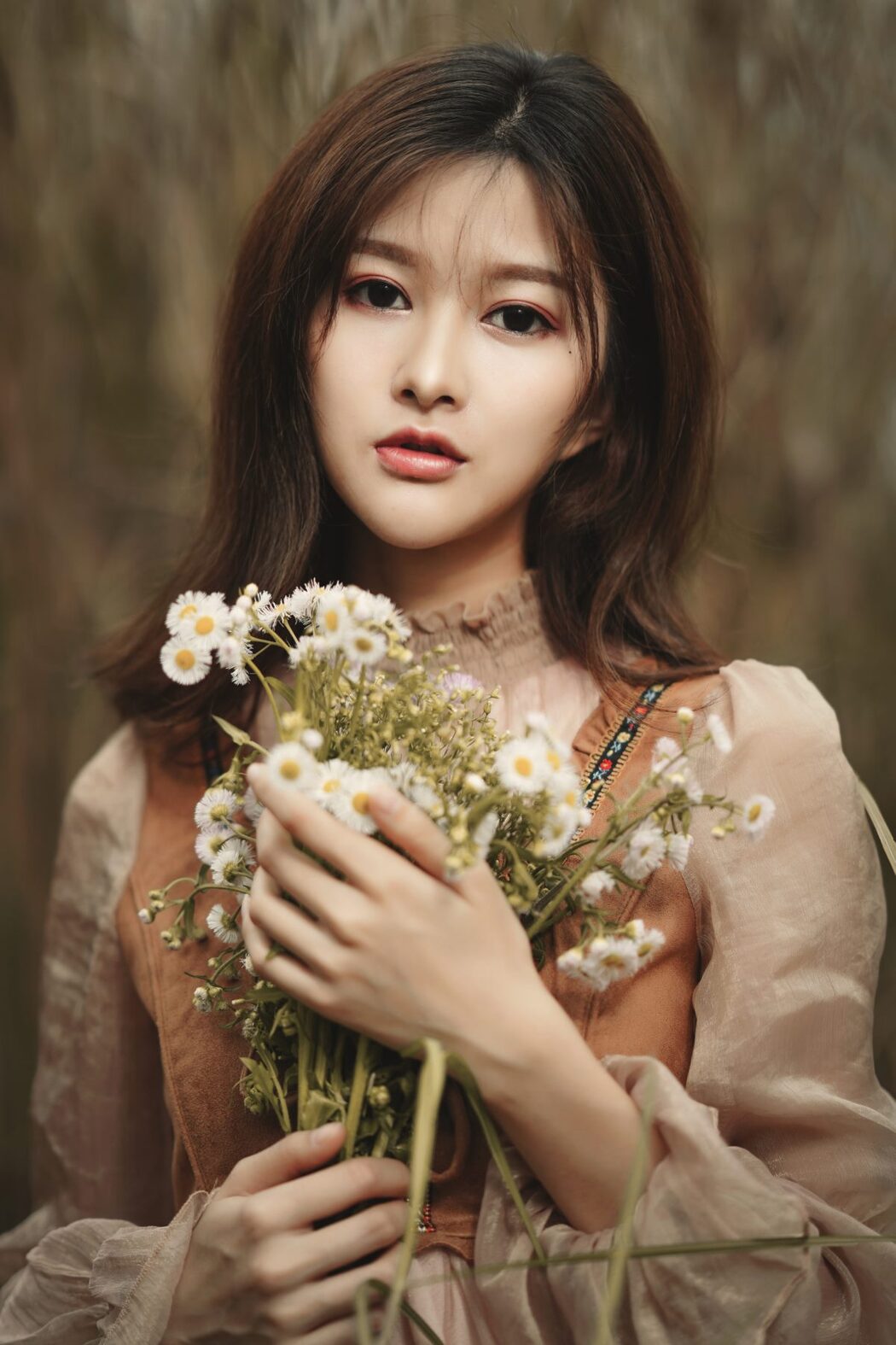 YiTuYu艺图语 Vol.637 Lu Chen