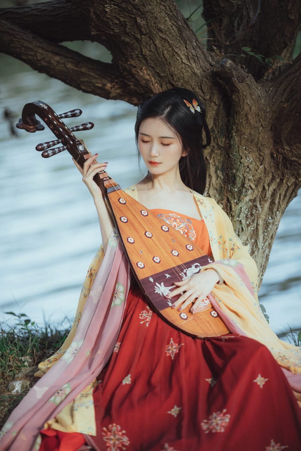 YiTuYu艺图语 Vol.621 Hong Li