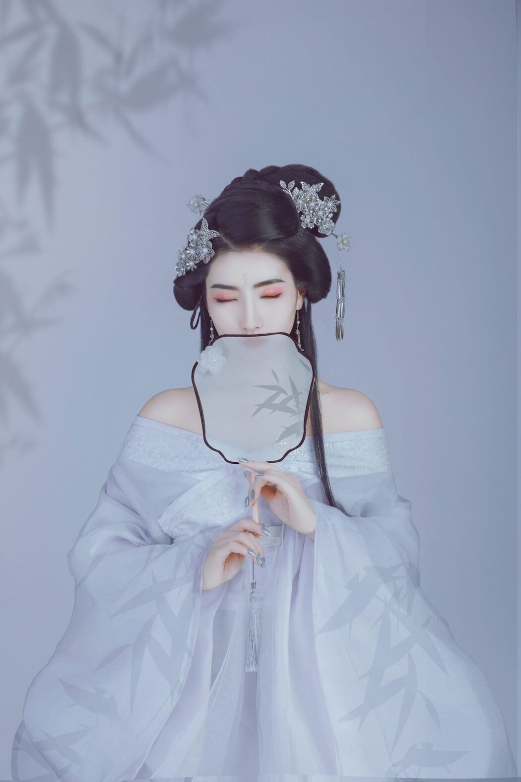 YiTuYu艺图语 Vol.643 Wei Bao
