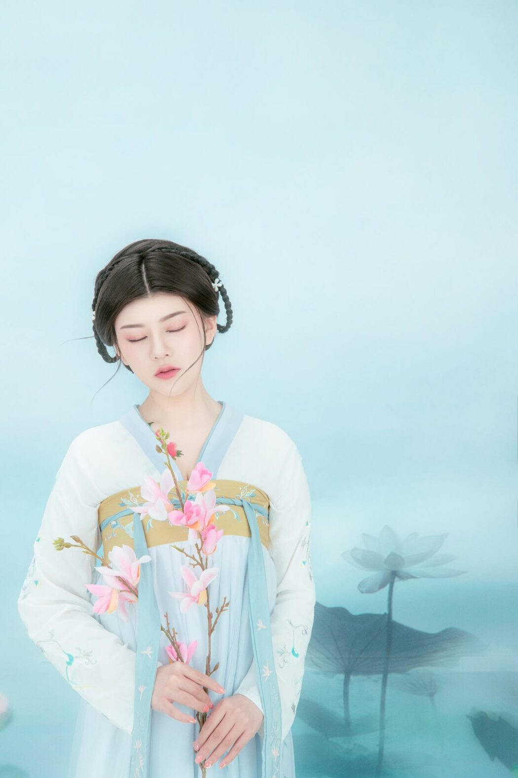 YiTuYu艺图语 Vol.651 Qin Bao