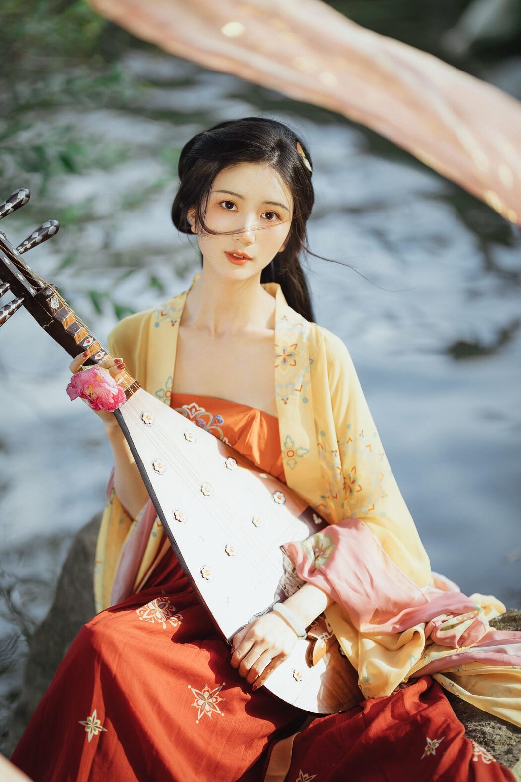 YiTuYu艺图语 Vol.621 Hong Li