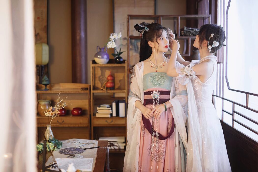 YiTuYu艺图语 Vol.660 Cang Cang