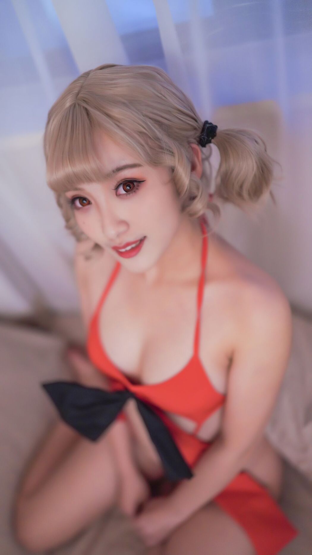 Coser@洛璃LoLiSAMA – 礼物第二弹 (37P)