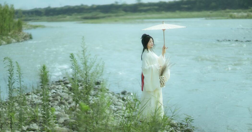 YiTuYu艺图语 Vol.638 Mo Yan