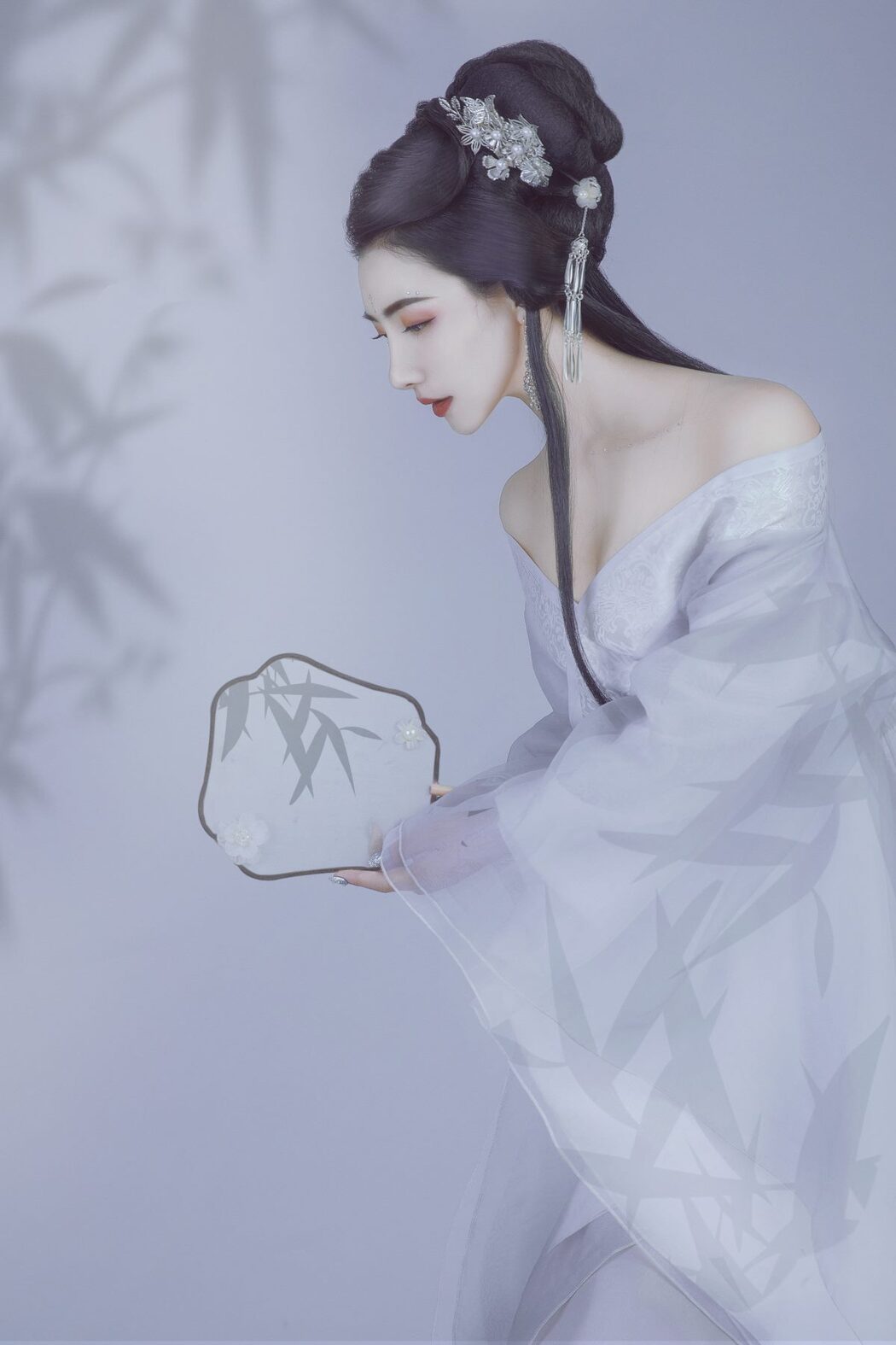 YiTuYu艺图语 Vol.643 Wei Bao