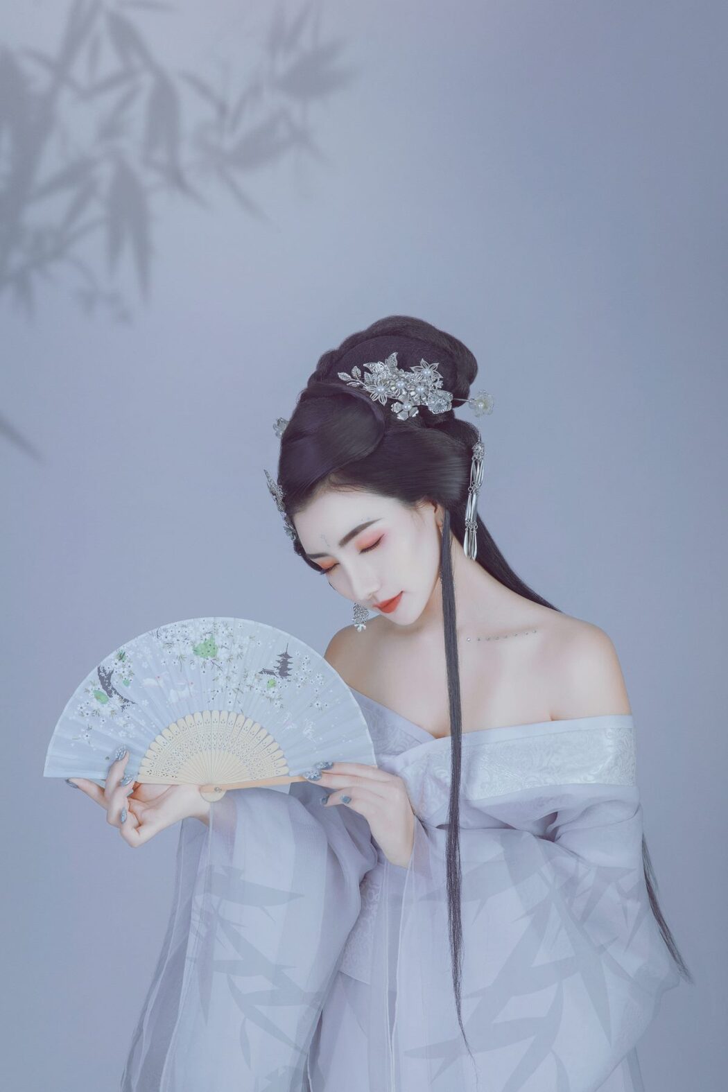 YiTuYu艺图语 Vol.643 Wei Bao