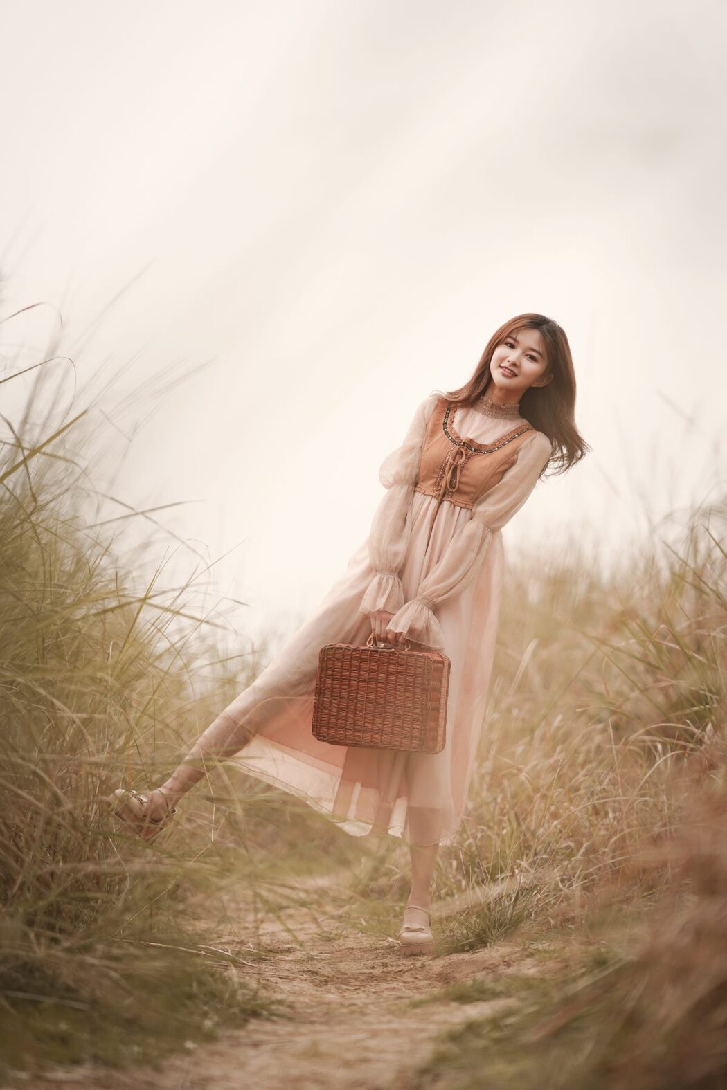 YiTuYu艺图语 Vol.637 Lu Chen