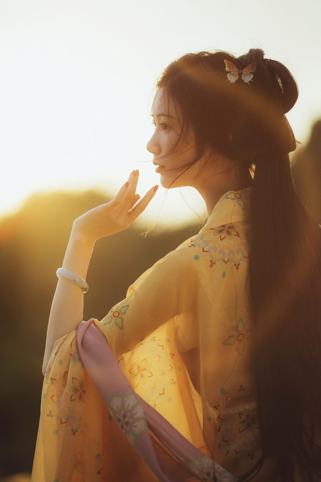 YiTuYu艺图语 Vol.621 Hong Li