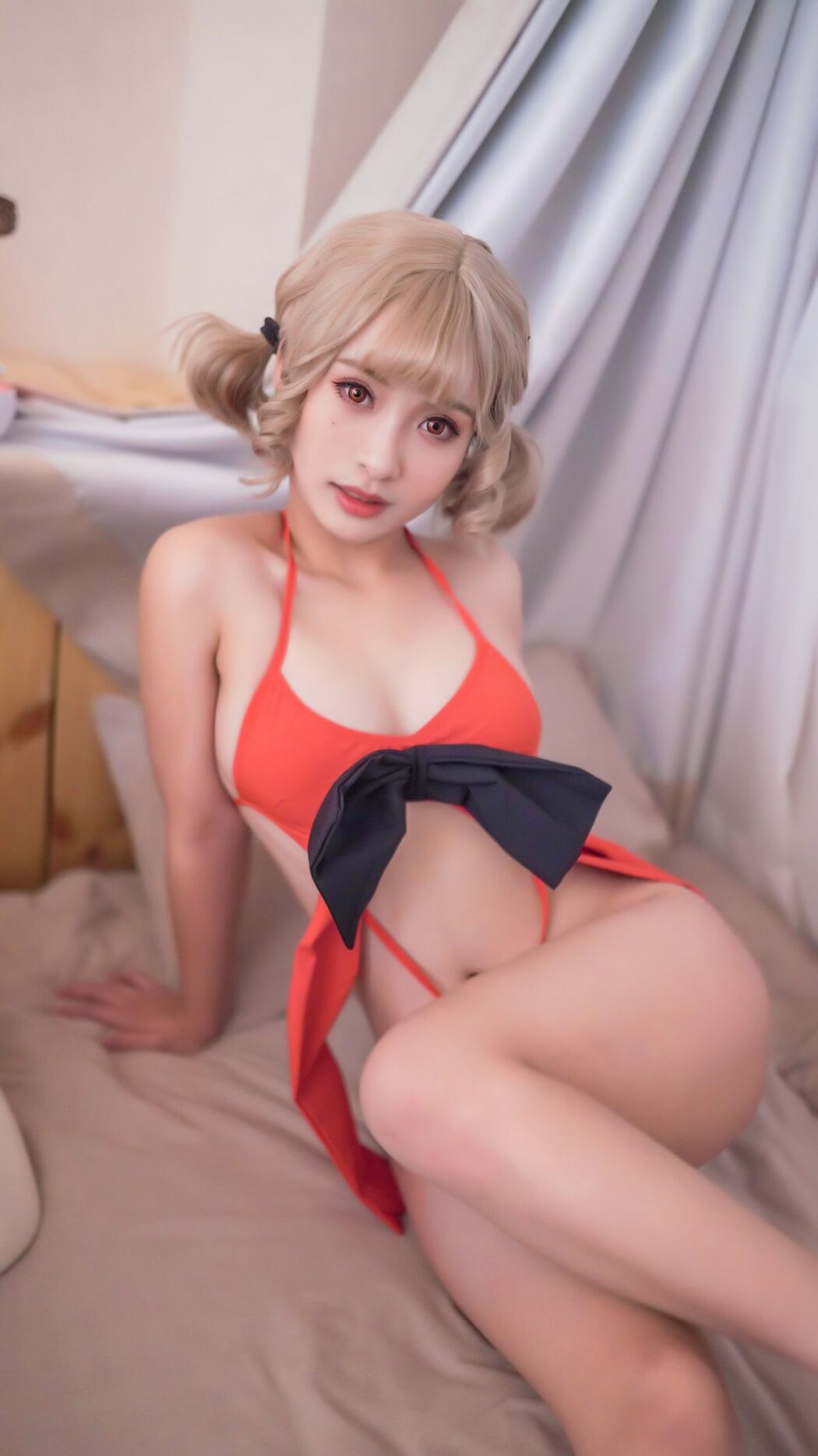 Coser@洛璃LoLiSAMA – 礼物第二弹 (37P)