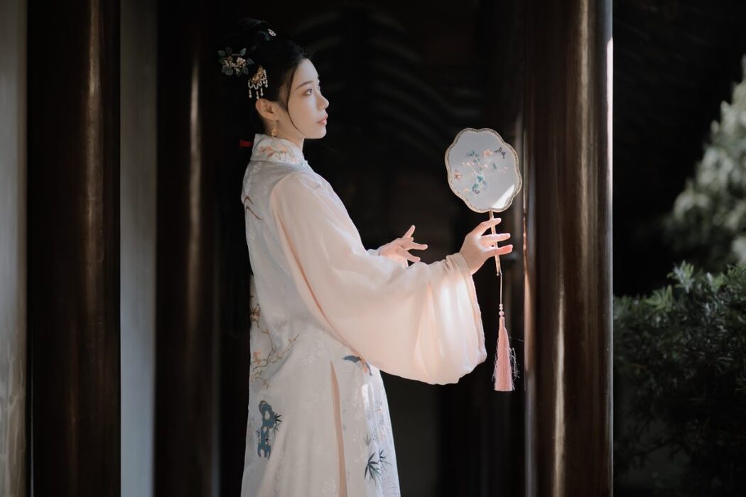 YiTuYu艺图语 Vol.816 tiff Luo
