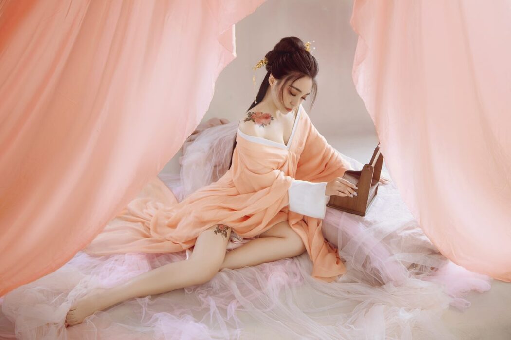 YiTuYu艺图语 Vol.830 Qian Bao