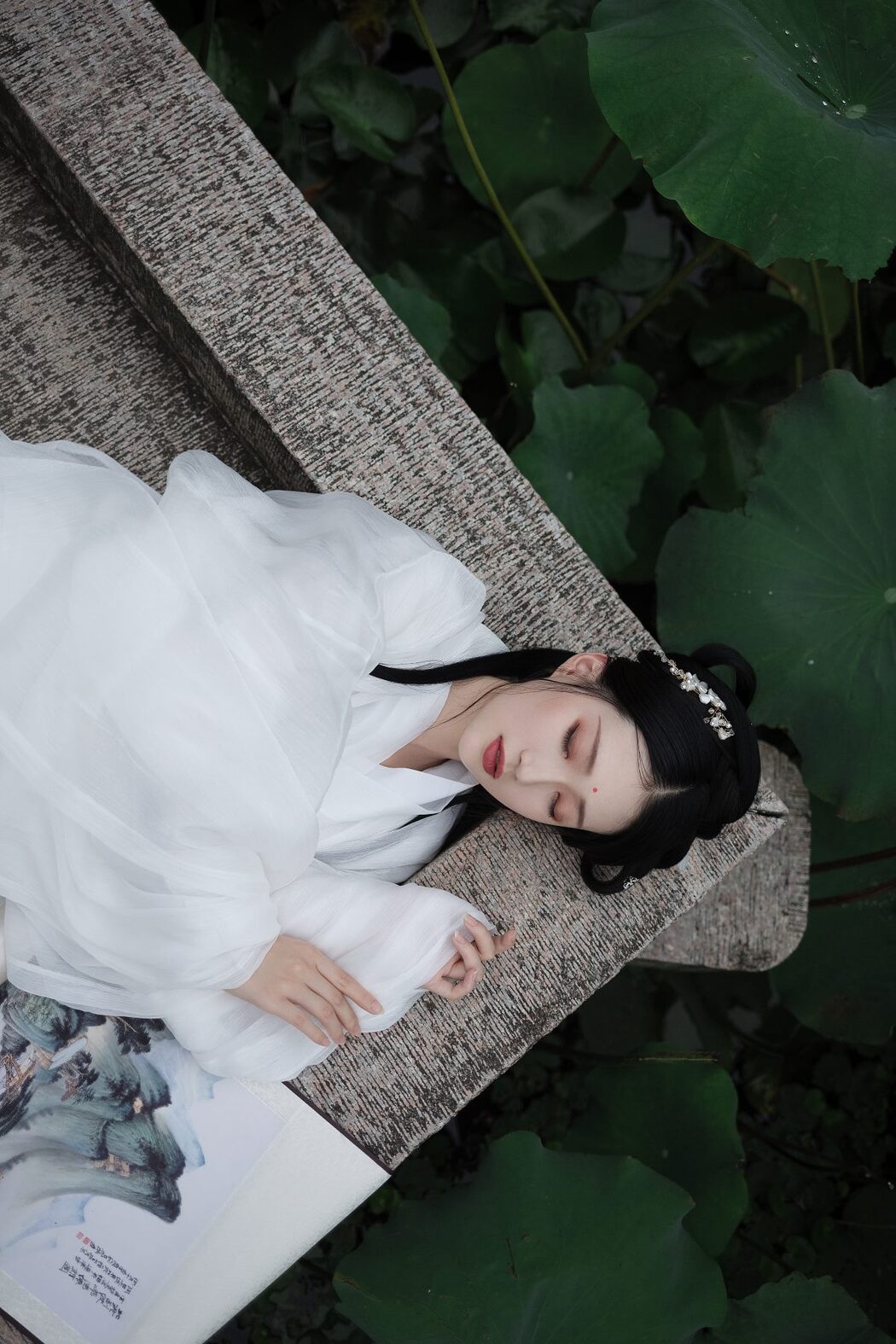 YiTuYu艺图语 Vol.743 Liu Liu Yang Liu Liu