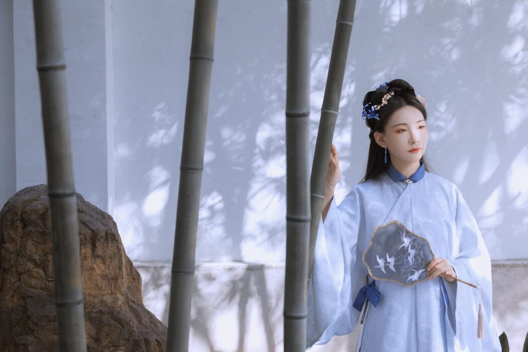 YiTuYu艺图语 Vol.810 Yi Nian