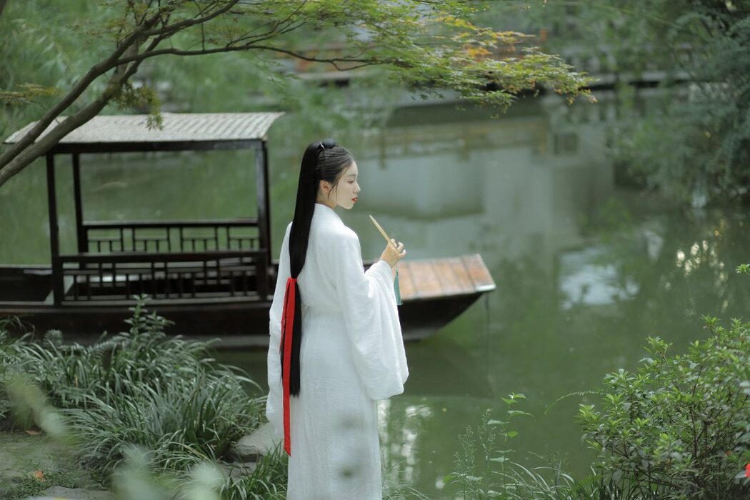 YiTuYu艺图语 Vol.747 Yi Fang Yi Ren Yi