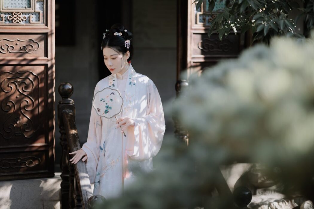 YiTuYu艺图语 Vol.816 tiff Luo