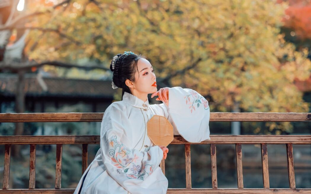 YiTuYu艺图语 Vol.699 Lu You