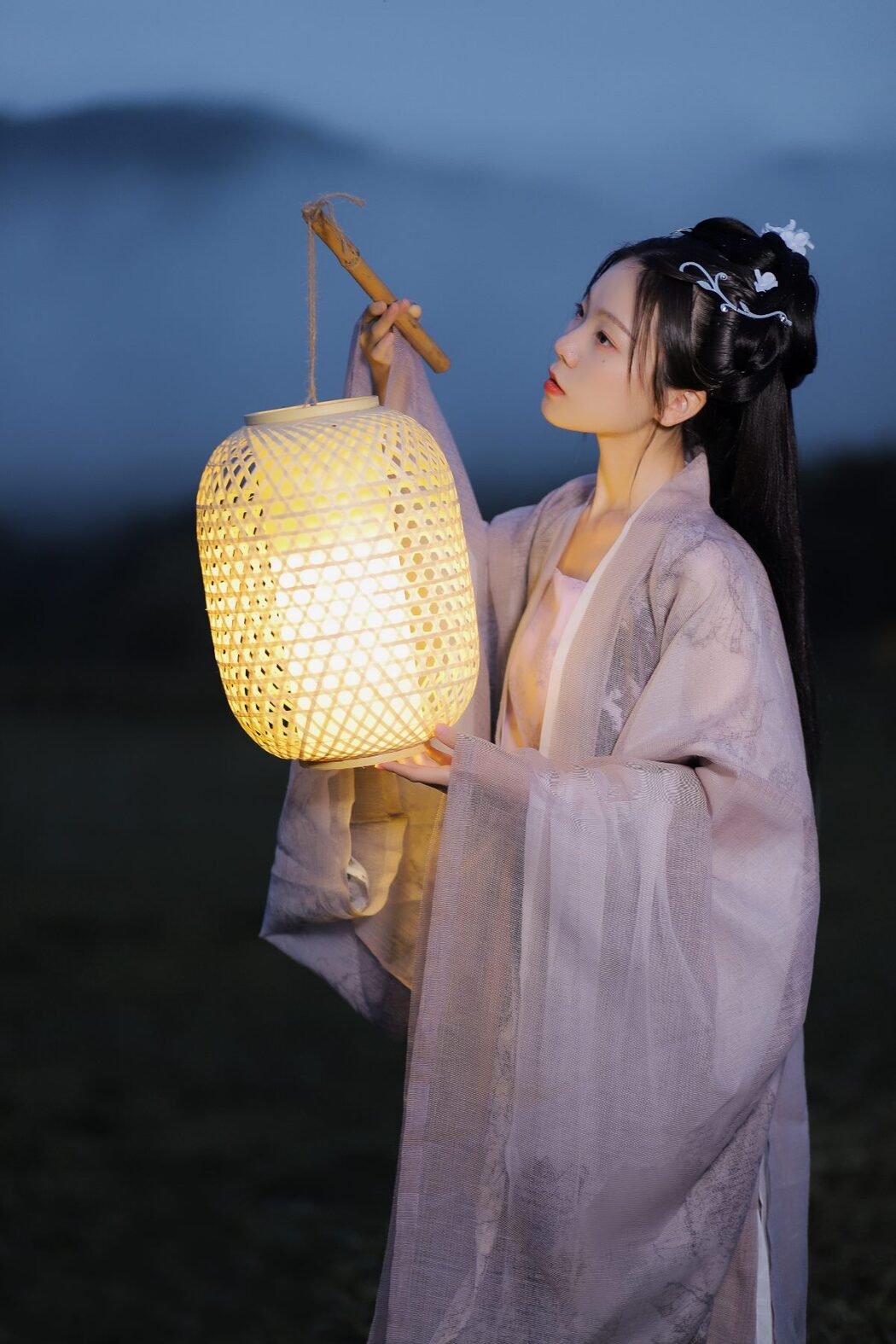 YiTuYu艺图语 Vol.758 Yi Fang Yi Ren Yi