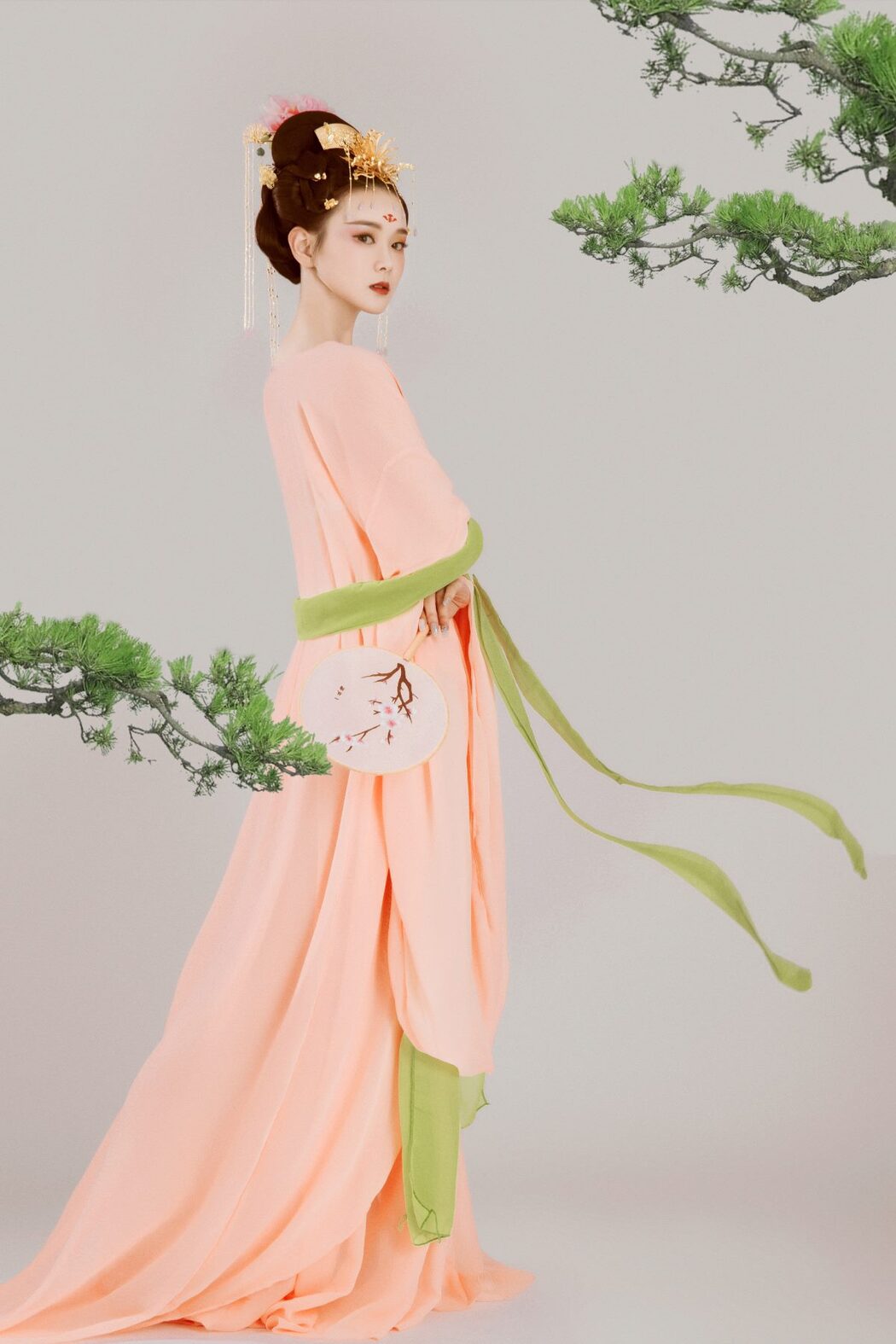 YiTuYu艺图语 Vol.689 Xin Bao