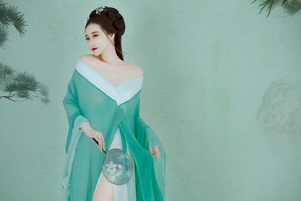 YiTuYu艺图语 Vol.707 Na Bao