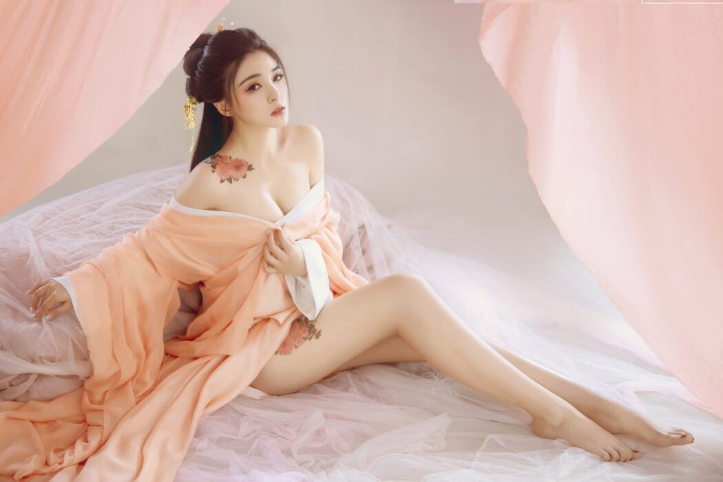 YiTuYu艺图语 Vol.830 Qian Bao