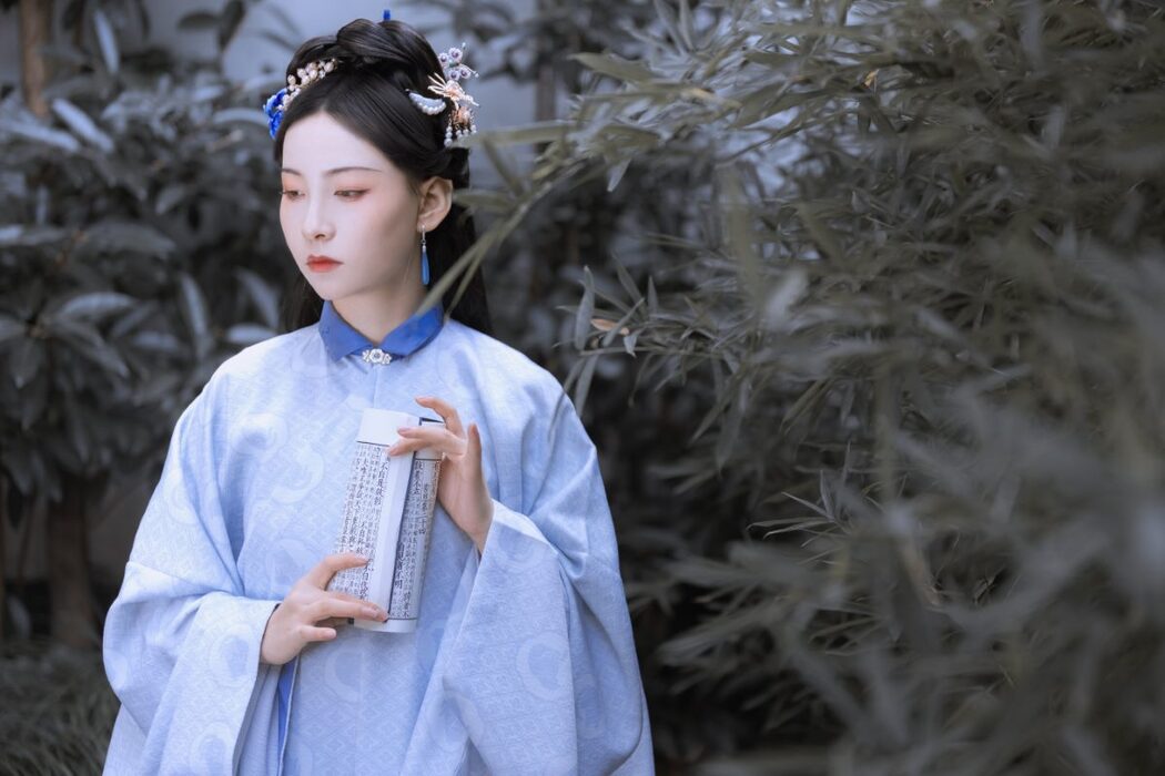 YiTuYu艺图语 Vol.810 Yi Nian