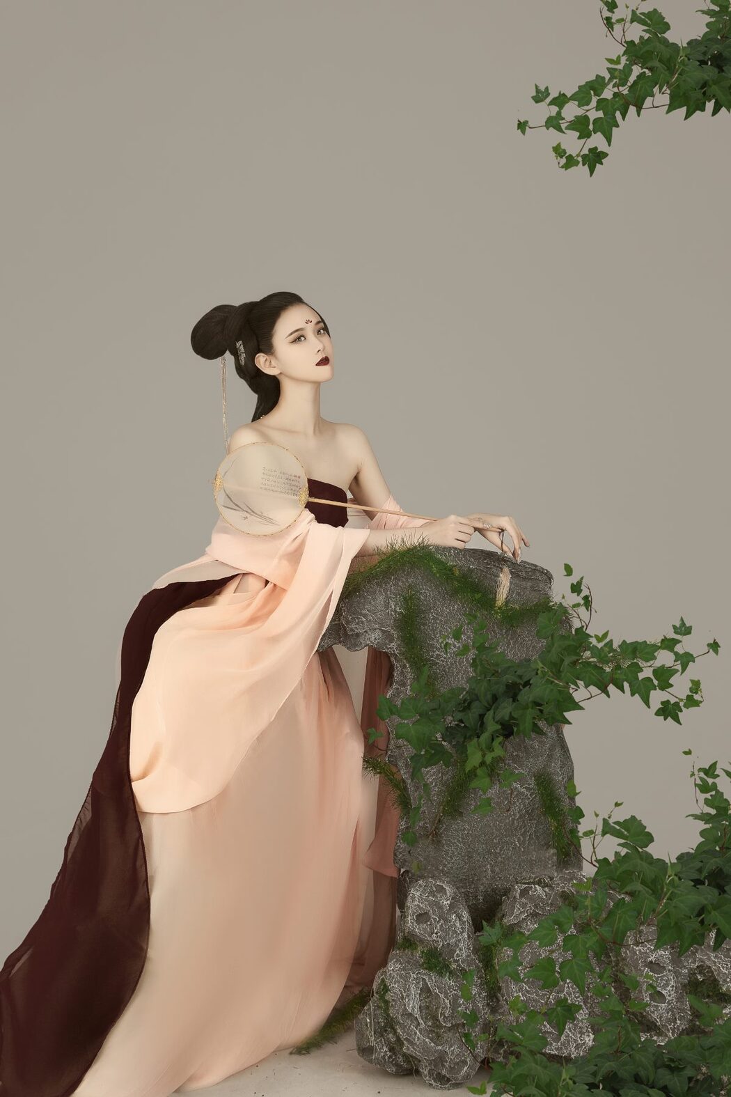 YiTuYu艺图语 Vol.751 Xin Bao