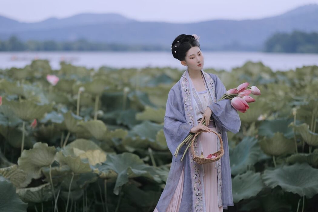 YiTuYu艺图语 Vol.681 Bing Bing