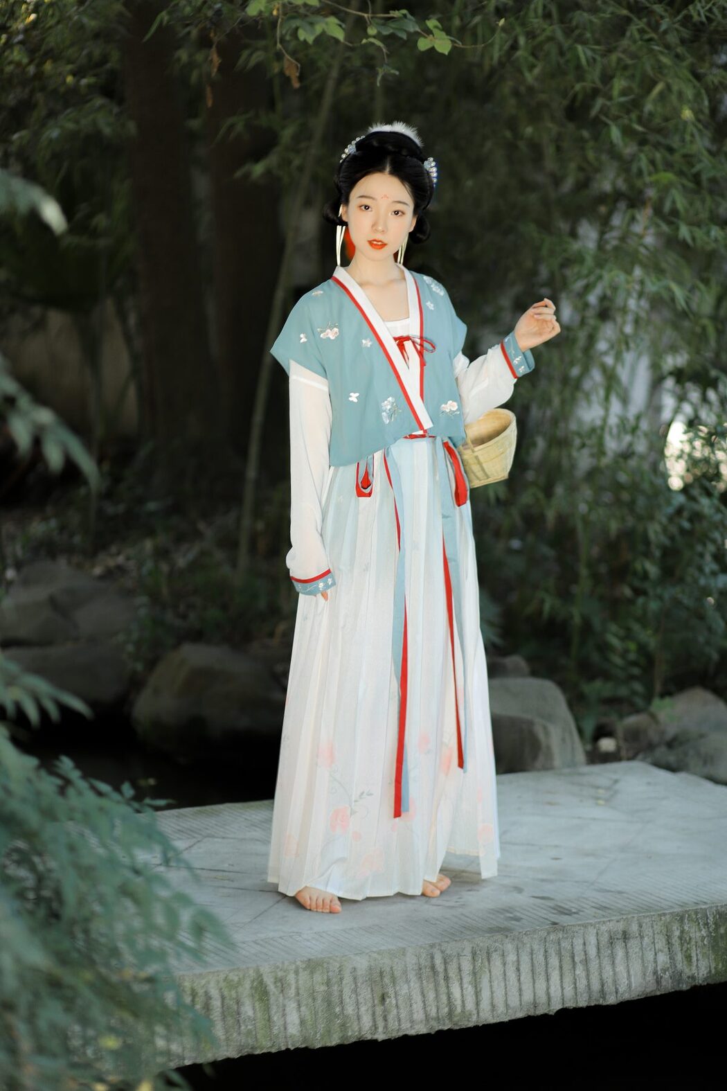 YiTuYu艺图语 Vol.698 Yi Fang Yi Ren Yi