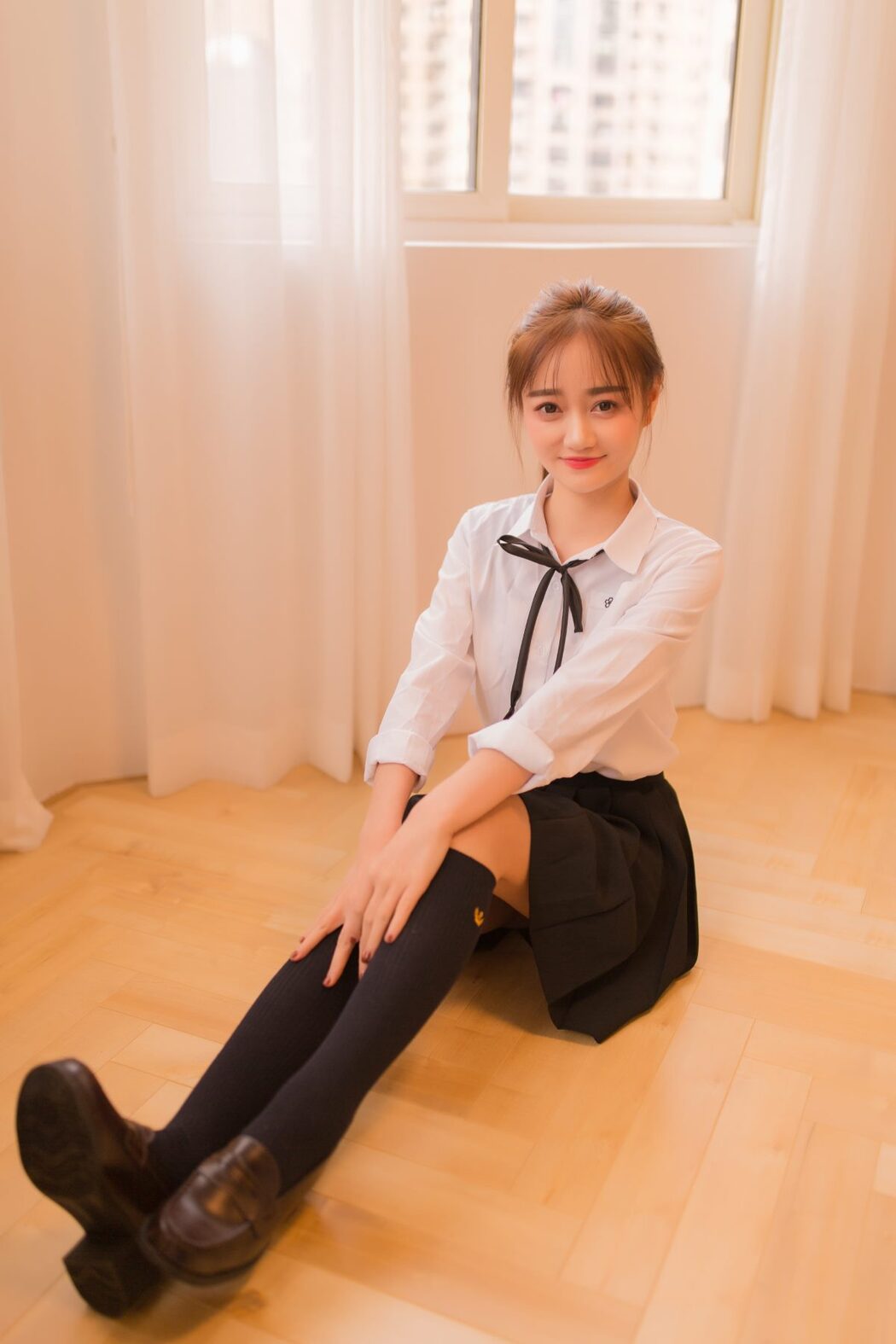 YiTuYu艺图语 Vol.823 Xiao Yi