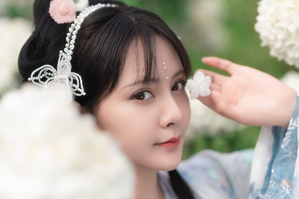 YiTuYu艺图语 Vol.883 Aki akiyama