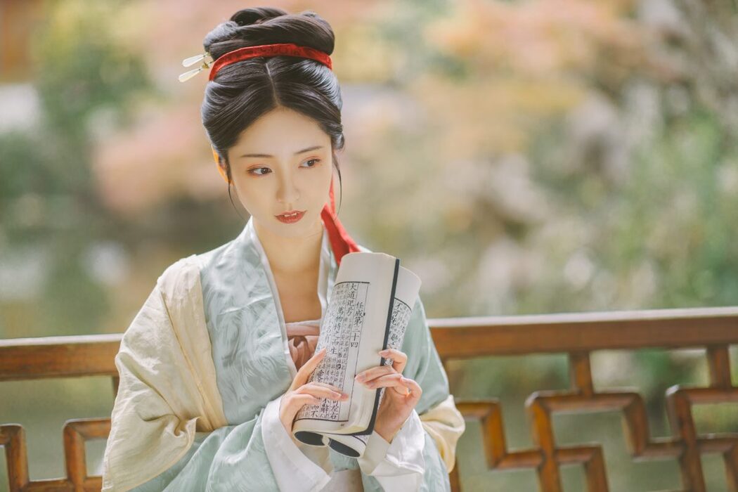 YiTuYu艺图语 Vol.869 Xiao Wen Nuan Xiang Yao Ge Da Tai Yang