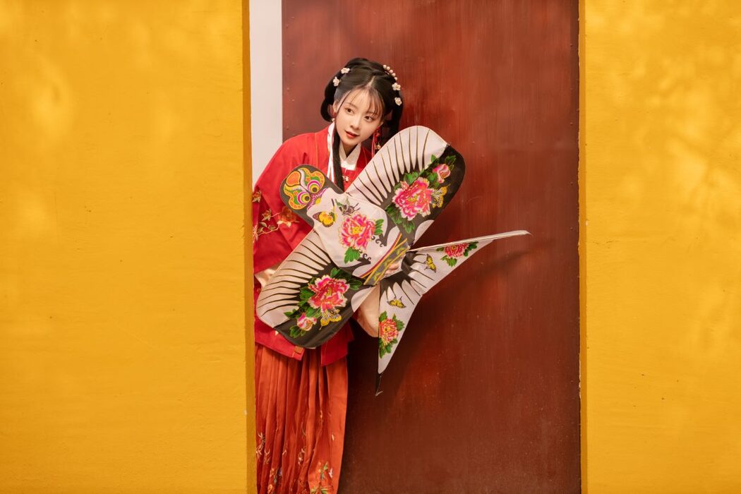 YiTuYu艺图语 Vol.856 Hua Gu Gu Kitty