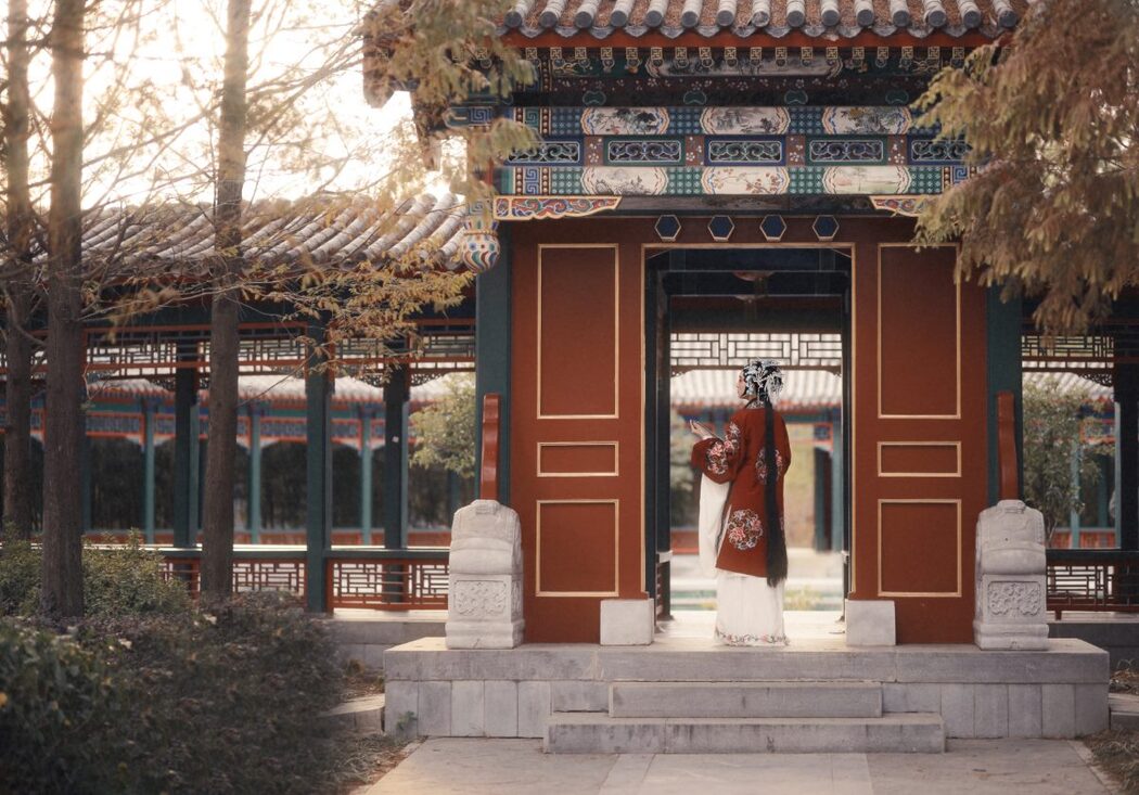 YiTuYu艺图语 Vol.867 Qing Jiu Gu Niang