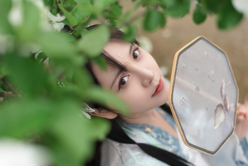 YiTuYu艺图语 Vol.883 Aki akiyama