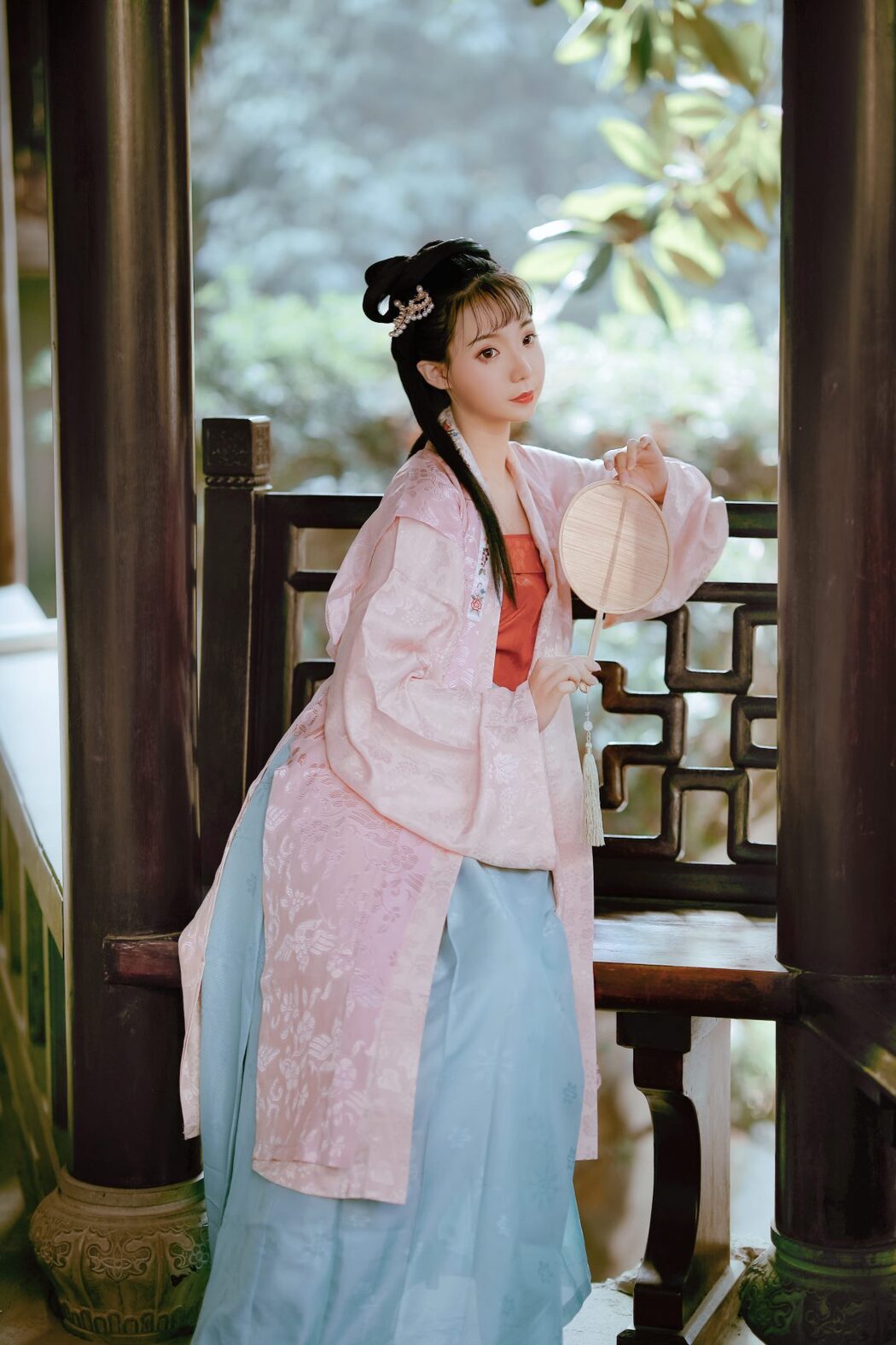 YiTuYu艺图语 Vol.841 Jian Sen_Red