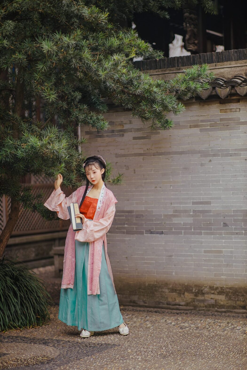 YiTuYu艺图语 Vol.841 Jian Sen_Red