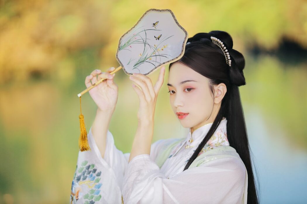 YiTuYu艺图语 Vol.878 Qing Mou