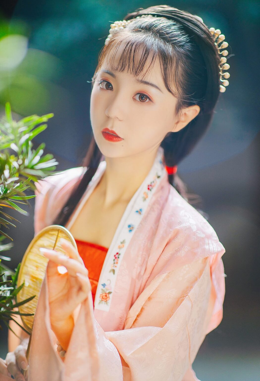 YiTuYu艺图语 Vol.841 Jian Sen_Red