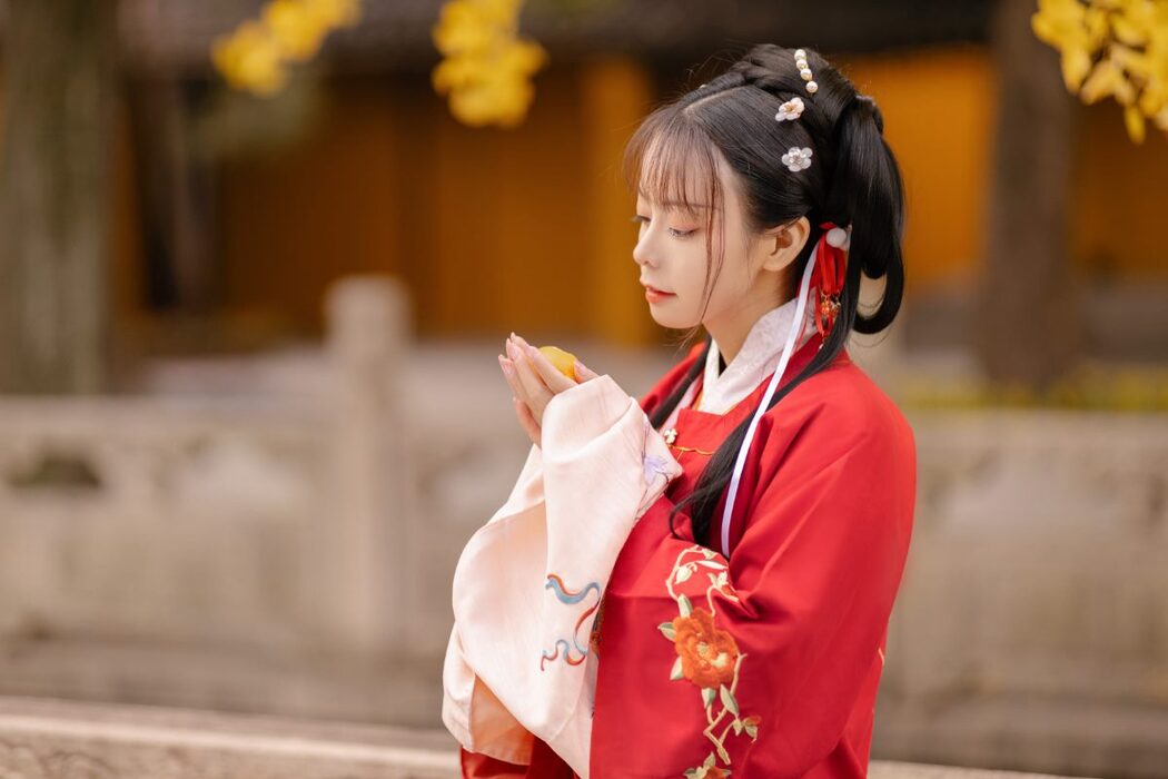 YiTuYu艺图语 Vol.856 Hua Gu Gu Kitty