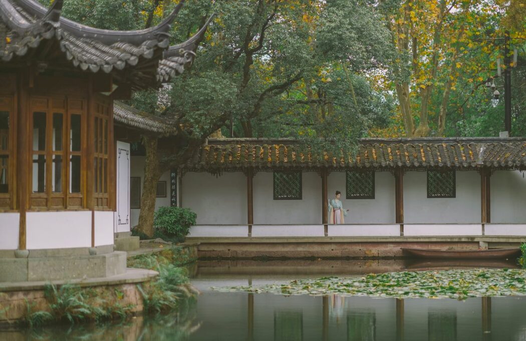 YiTuYu艺图语 Vol.869 Xiao Wen Nuan Xiang Yao Ge Da Tai Yang