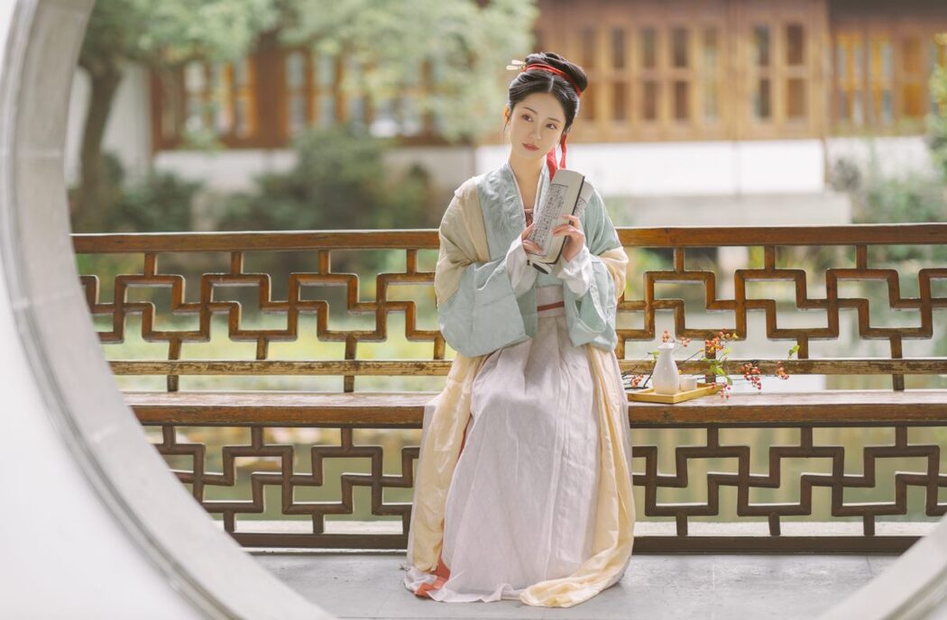 YiTuYu艺图语 Vol.869 Xiao Wen Nuan Xiang Yao Ge Da Tai Yang
